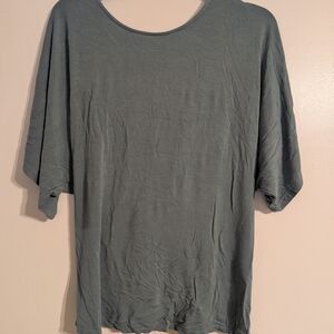 Greenish/Gray Tee W/ Knot Design In Back